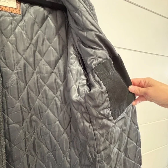 Vintage Roots men's wool blend button up jacket with quilted lining size small - Picture 11 of 16